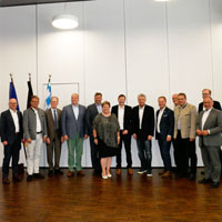 Gruppenfoto der Lenkungsgruppe des Verkehrspaktes München